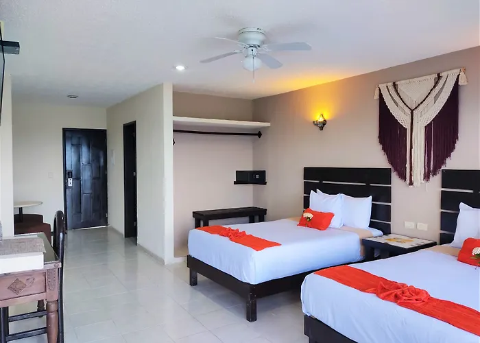 Hacienda Morelos Beachfront Hotel Puerto Morelos