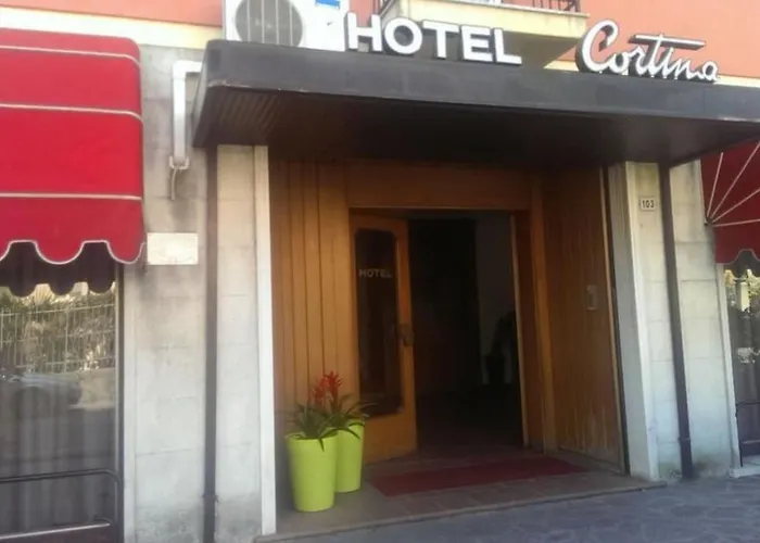 Hotel Cortina