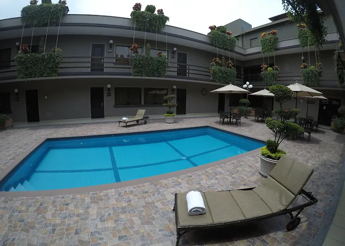 Hoteles con Piscina en Córdoba