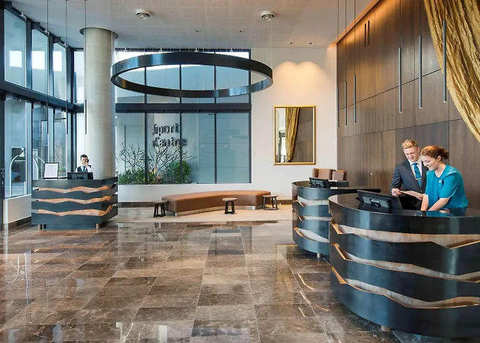 Brisbane Hotels With Pool
