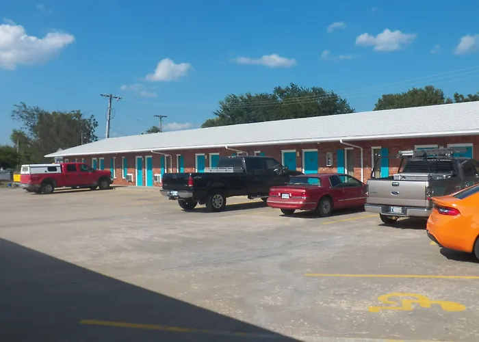 Sleepy Traveler Motel