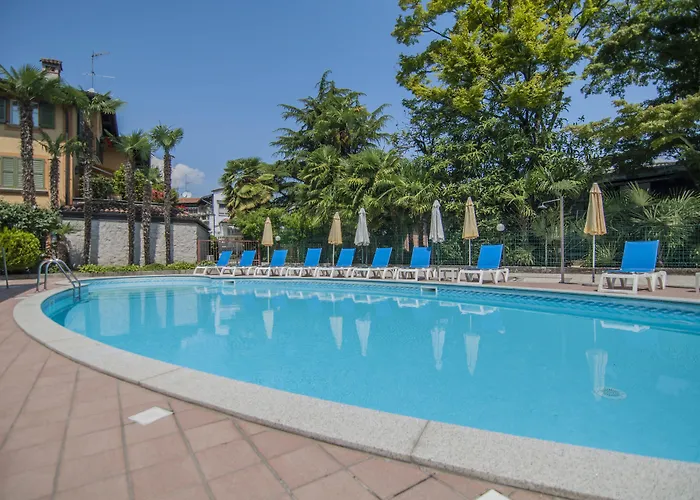 Hotel Flora Stresa