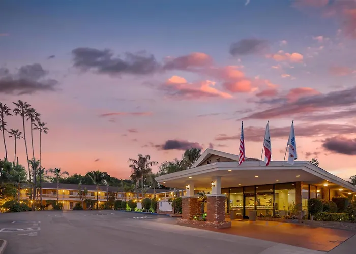 Best Western Plus Carriage Inn