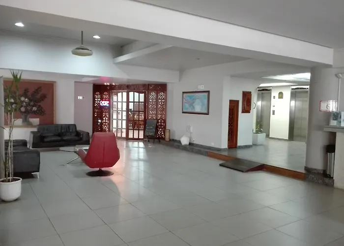 Tower House Suites