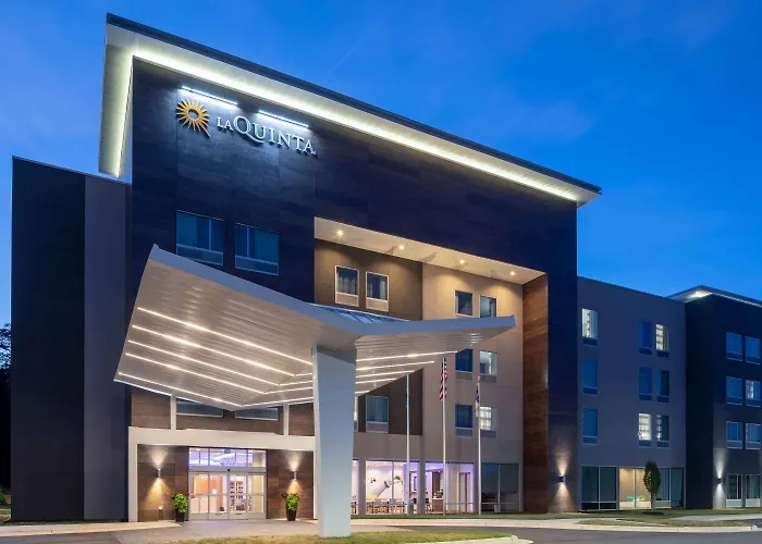 La Quinta By Wyndham Greensboro Airport High Point