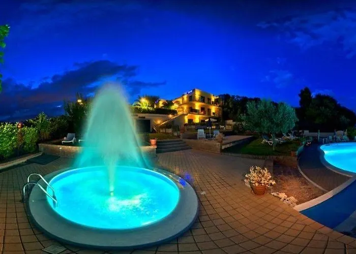 Hotel Le Cave