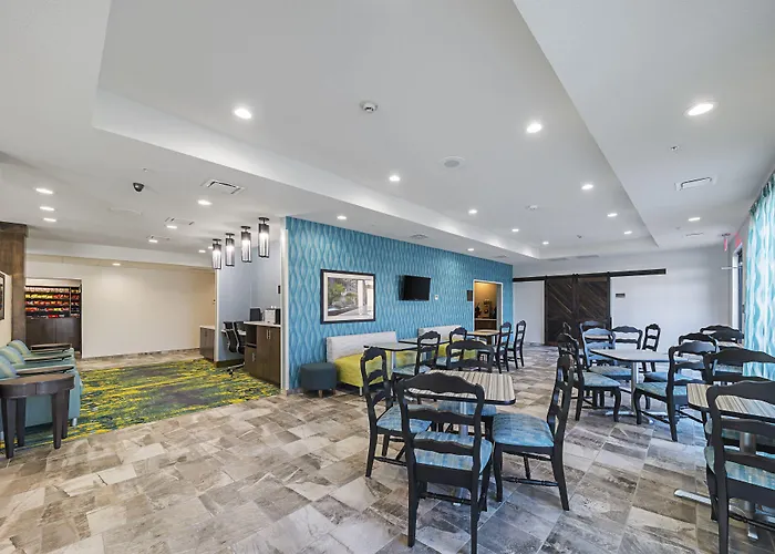 Comfort Inn & Suites Oklahoma City Near Bricktown