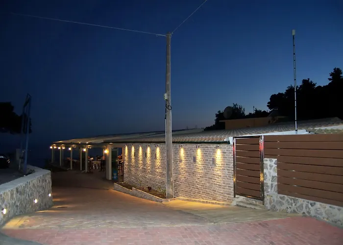 Glyfada Beach Hotel