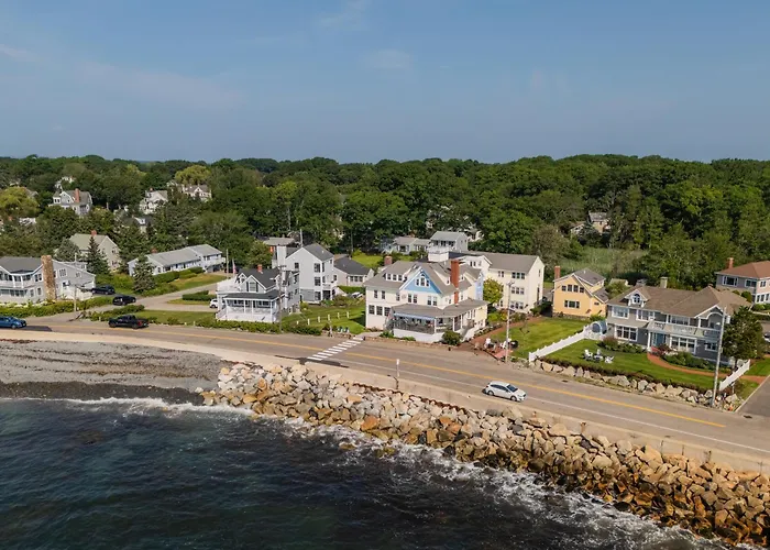 The Beach House Inn