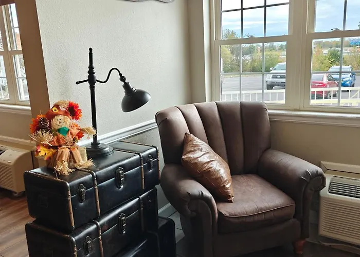 Patti'S Inn And Suites Grand Rivers