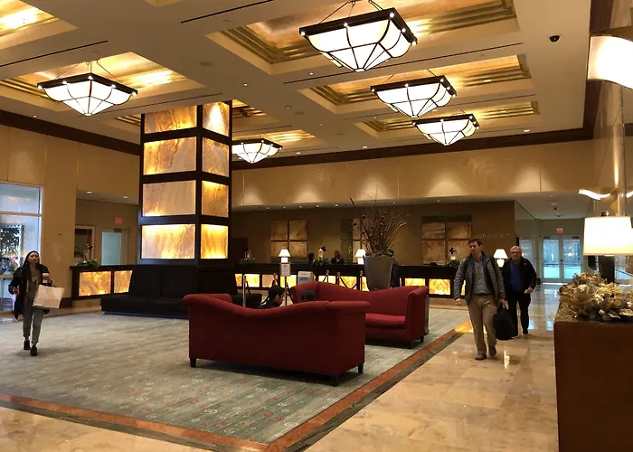 True 1Br Balcony Suite With Strip View At Mgm Signature