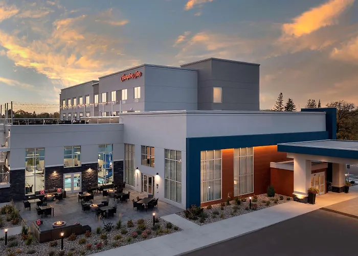 Hampton Inn Warroad, Mn