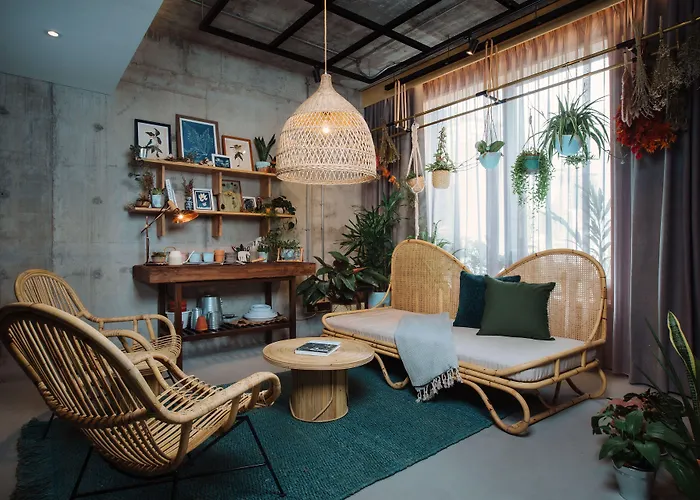 Kloe Hotel