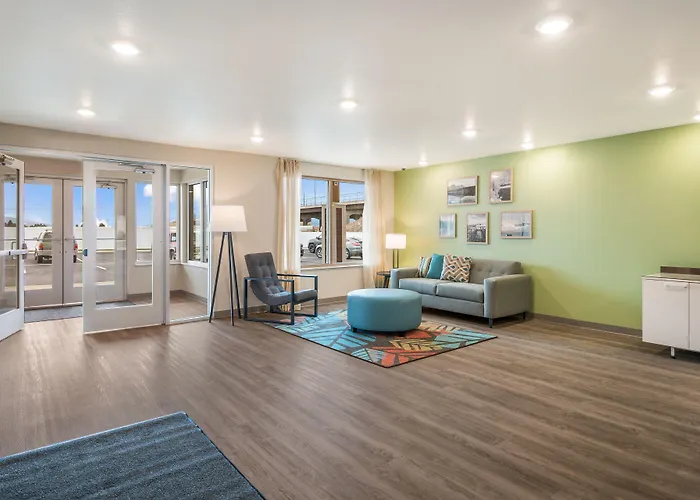 Woodspring Suites Broomfield-Westminster