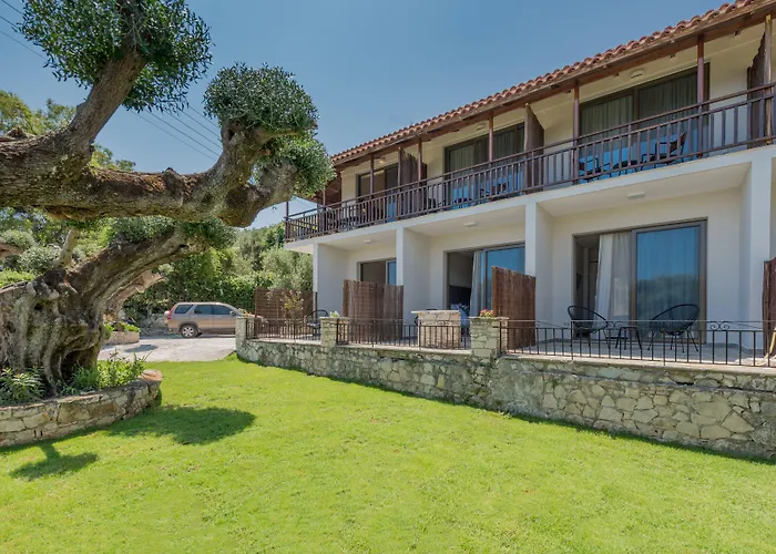 Eptanisos Beachfront Suites Zante