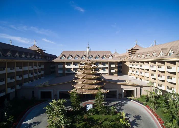 Royal Dragon Hotel Side