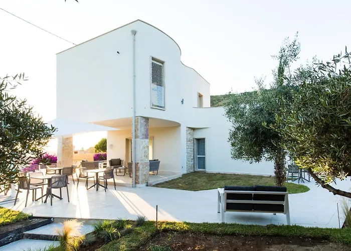 Scissure Sea Suite Gaeta