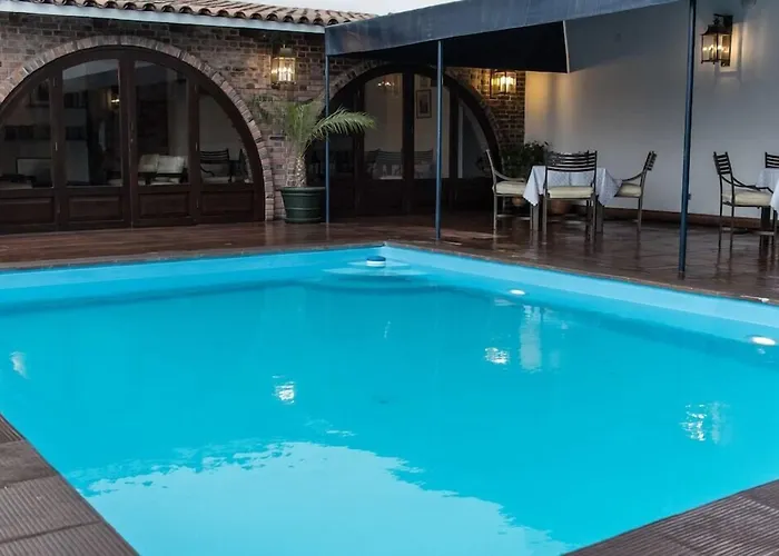 Apart Hotel El Doral
