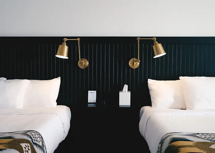 Jackalope Motor Lodge