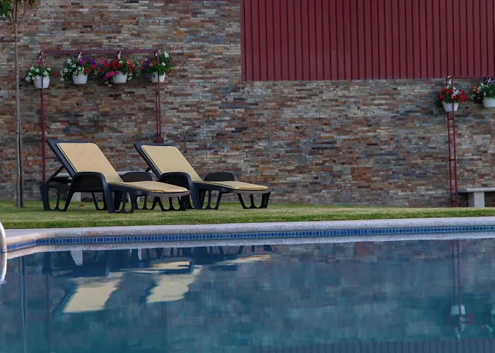 Golden Mirror Bed & Breakfast Lamego