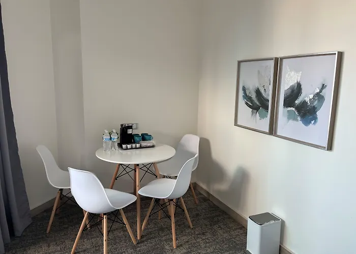 The Cove Boutique Hotel Adults Only