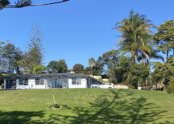 The Seaview Tavern Motel Woolgoolga