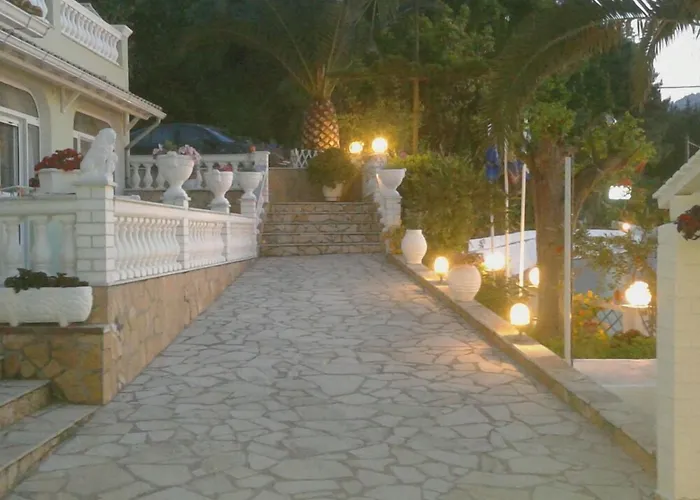 Hotel Golden Sunset Boukaris