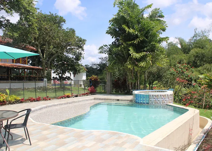 Finca La Colmena De Don Juaco