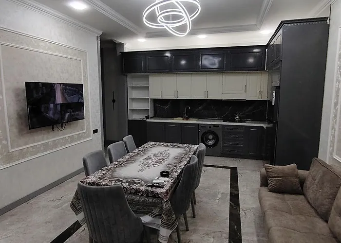 Villas avec piscine privée à Baku