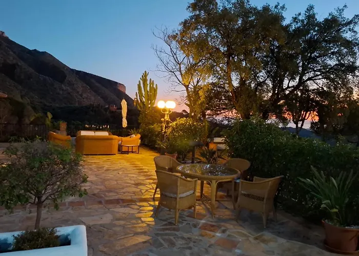 Hotel Rural Los Jarales Istán