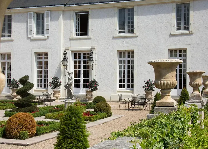Château De Beauvois - Younan Collection Saint-Étienne-de-Chigny