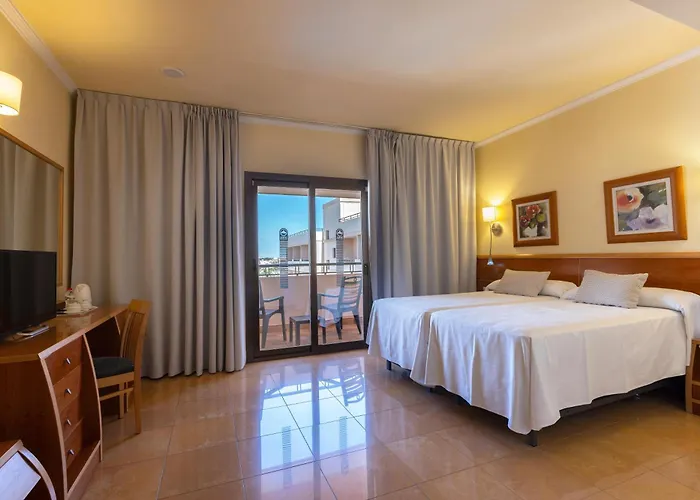 Invisa Hotel La Cala (Adults Only) Santa Eulària des Riu
