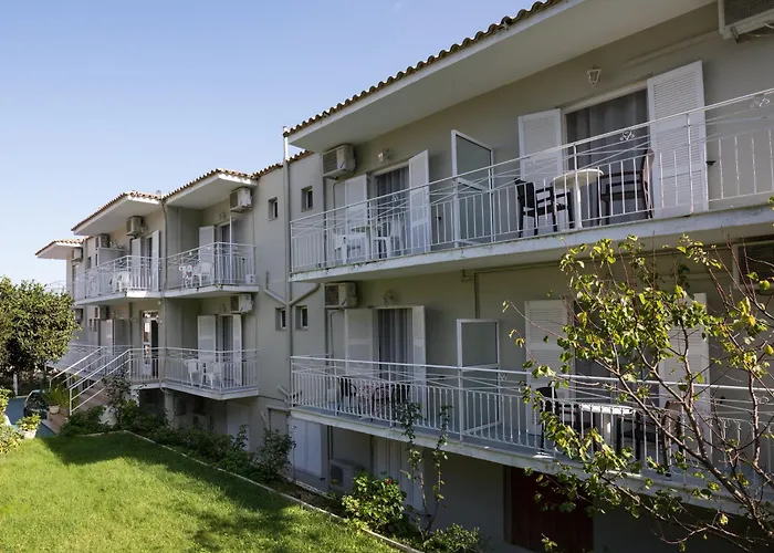 Bella Vista Beach Hotel