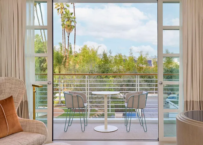 Cameo Beverly Hills, Lxr Hotels & Resorts
