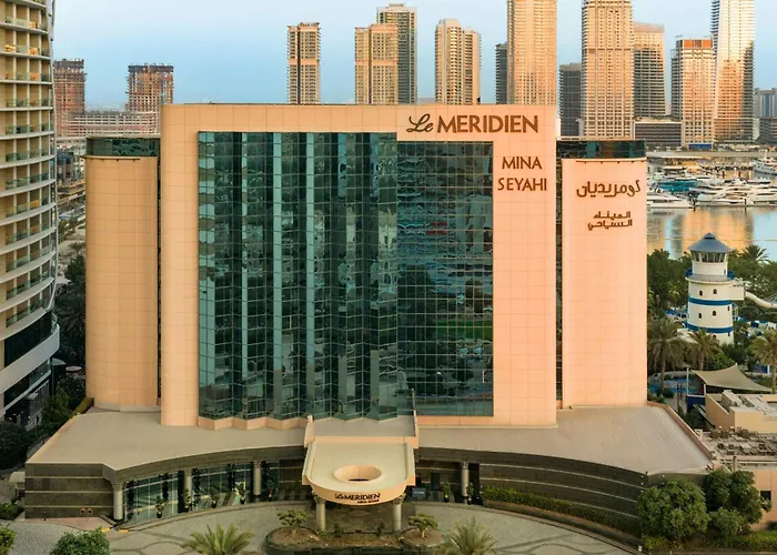 Le Meridien Mina Seyahi Beach Resort & Waterpark Dubaï