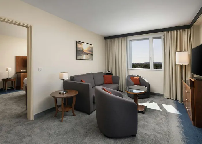 Courtyard By Marriott Toulouse Airport