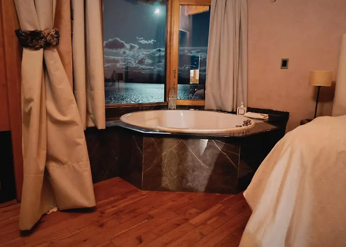 Lirolay Suites - Apart