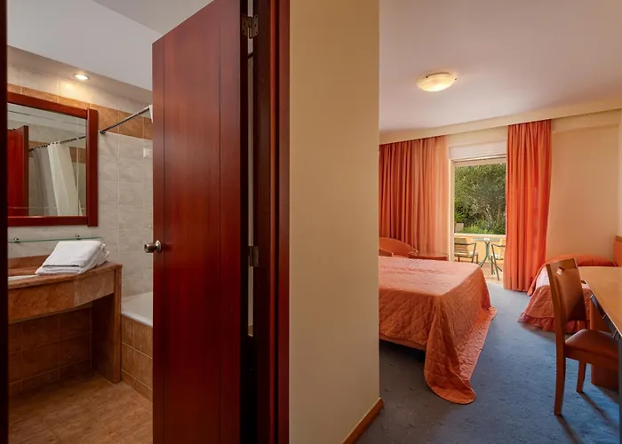 Crithoni'S Paradise Hotel Alinda 