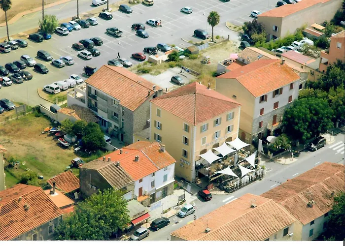 Hôtel Les 3 Terrasses