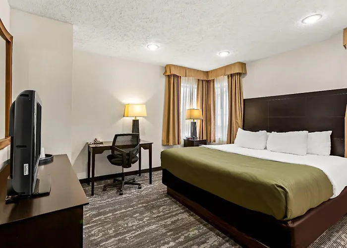 Quality Inn Traverse City