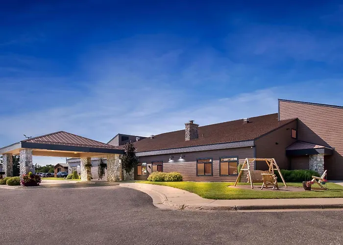 Park Rapids Hotels With Pool