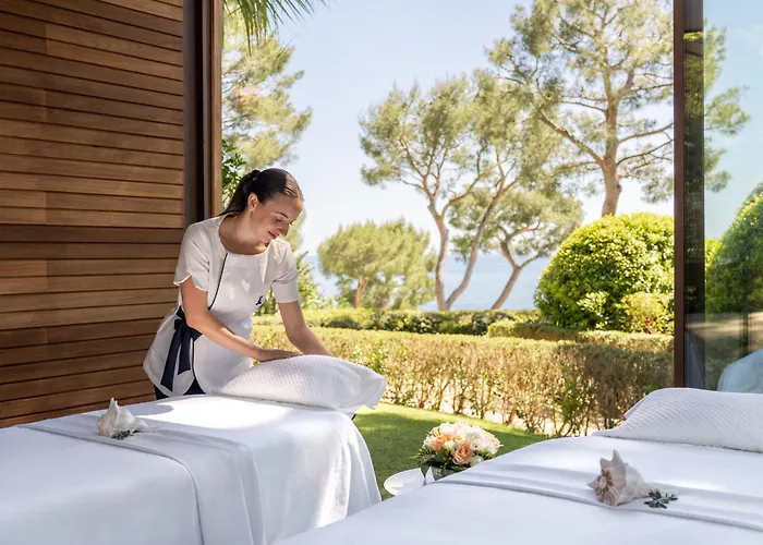 Grand-Hotel Du Cap-Ferrat, A Four Seasons Hotel