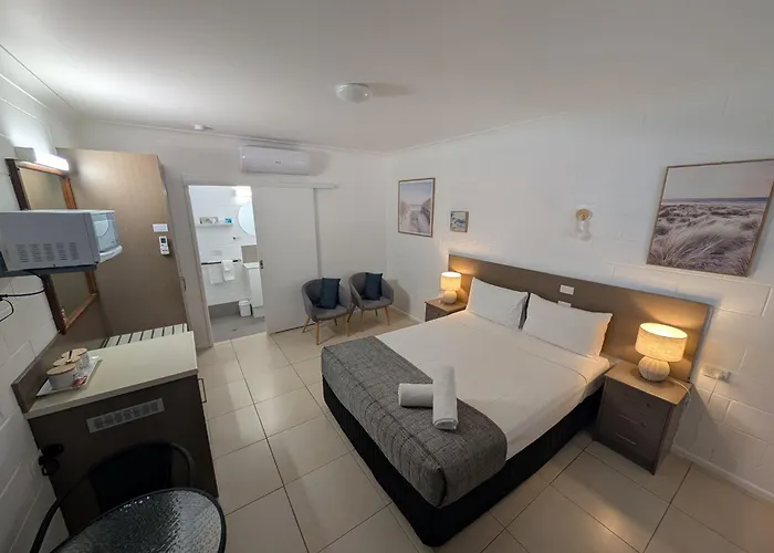 Moffat Beach Motel Caloundra