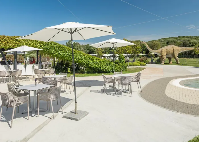 Camping Homes Mon Perin Bale