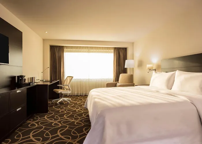 Doubletree By Hilton Toluca