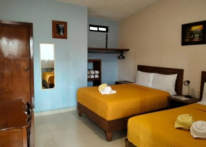 Hotel Tres Flores
