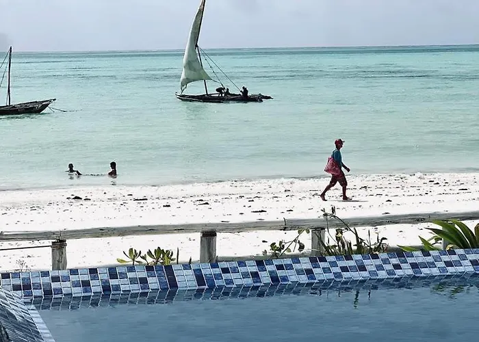 Coco Beach Hotel
