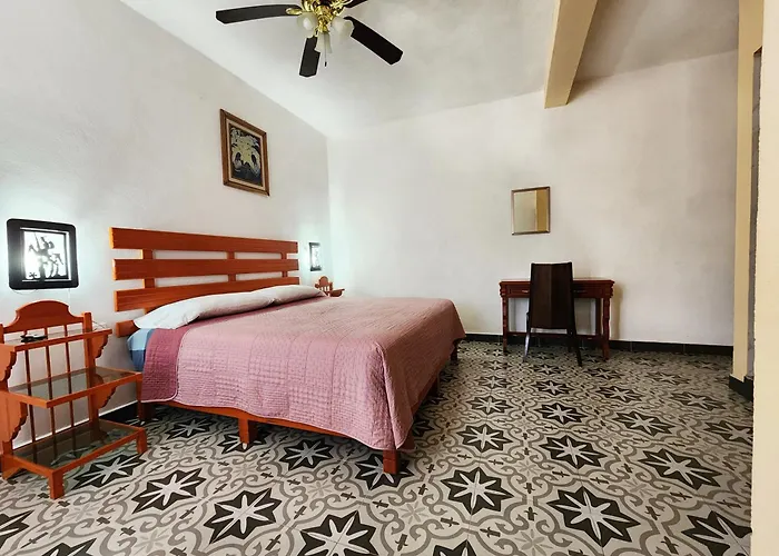Hoteles con Piscina en Tlayacapan