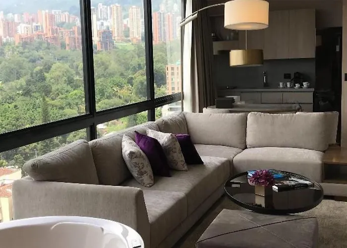 York , Curio Collection By Hilton