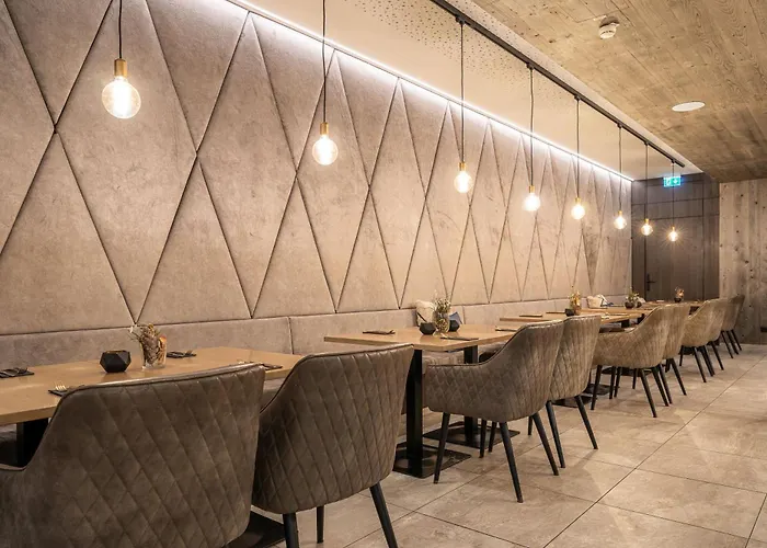 Glemm By Avenida Superior Hotel & Residences
